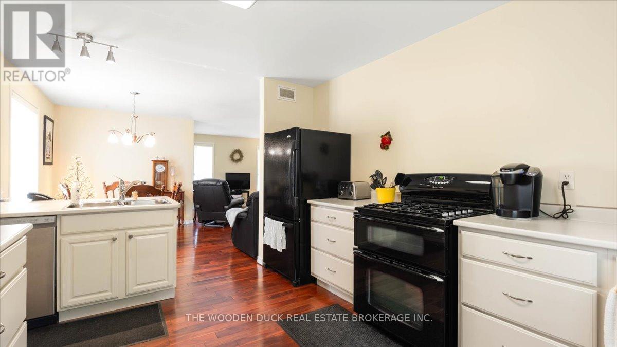 52 Horace Avenue, Centre Hastings, Ontario  K0K 2K0 - Photo 6 - X12359945