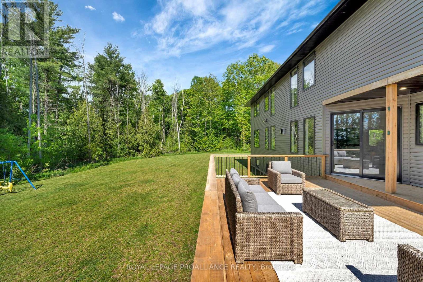 21514 Loyalist Parkway, Prince Edward County, Ontario  K0K 1L0 - Photo 42 - X12360034