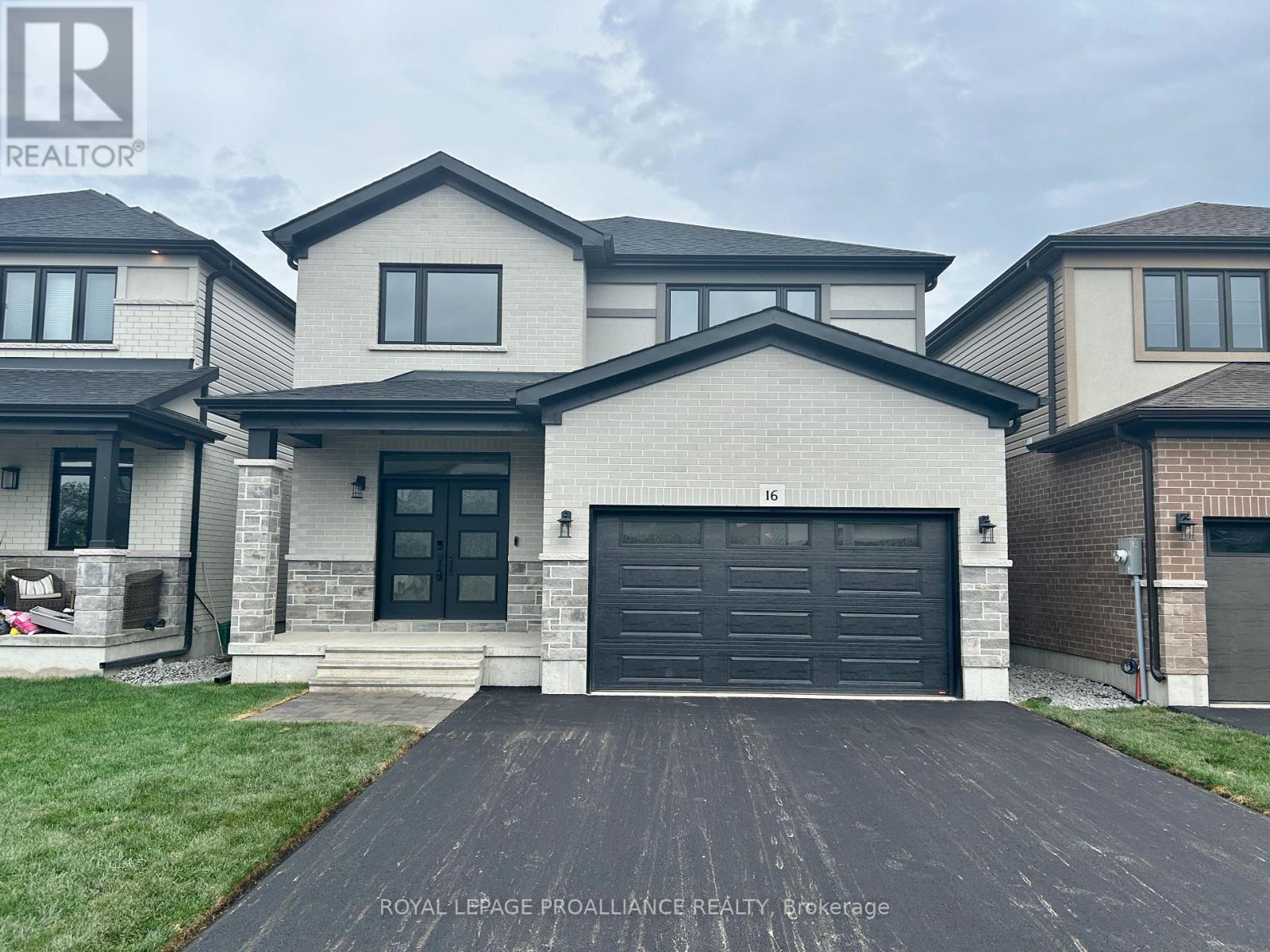 16 PEACE RIVER STREET, Belleville, Ontario