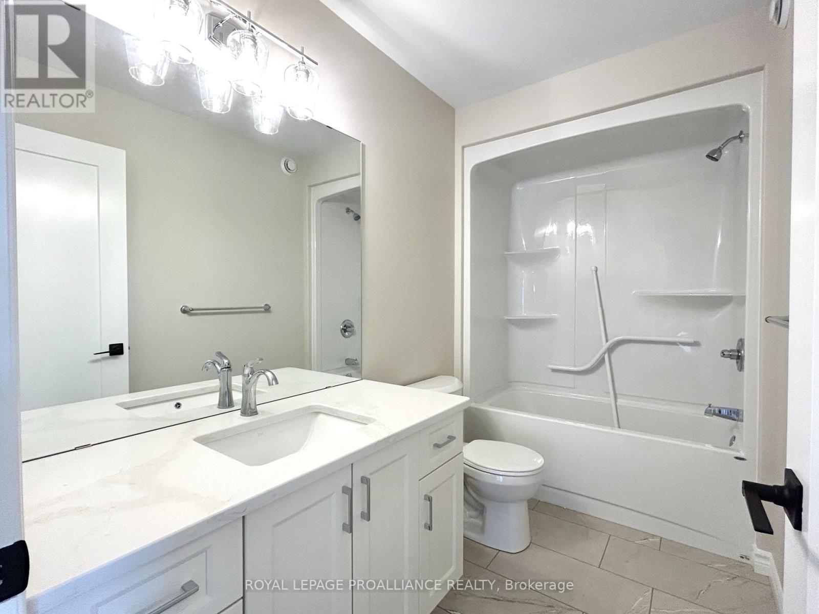 16 Peace River Street, Belleville, Ontario  K8N 0V6 - Photo 20 - X12360153