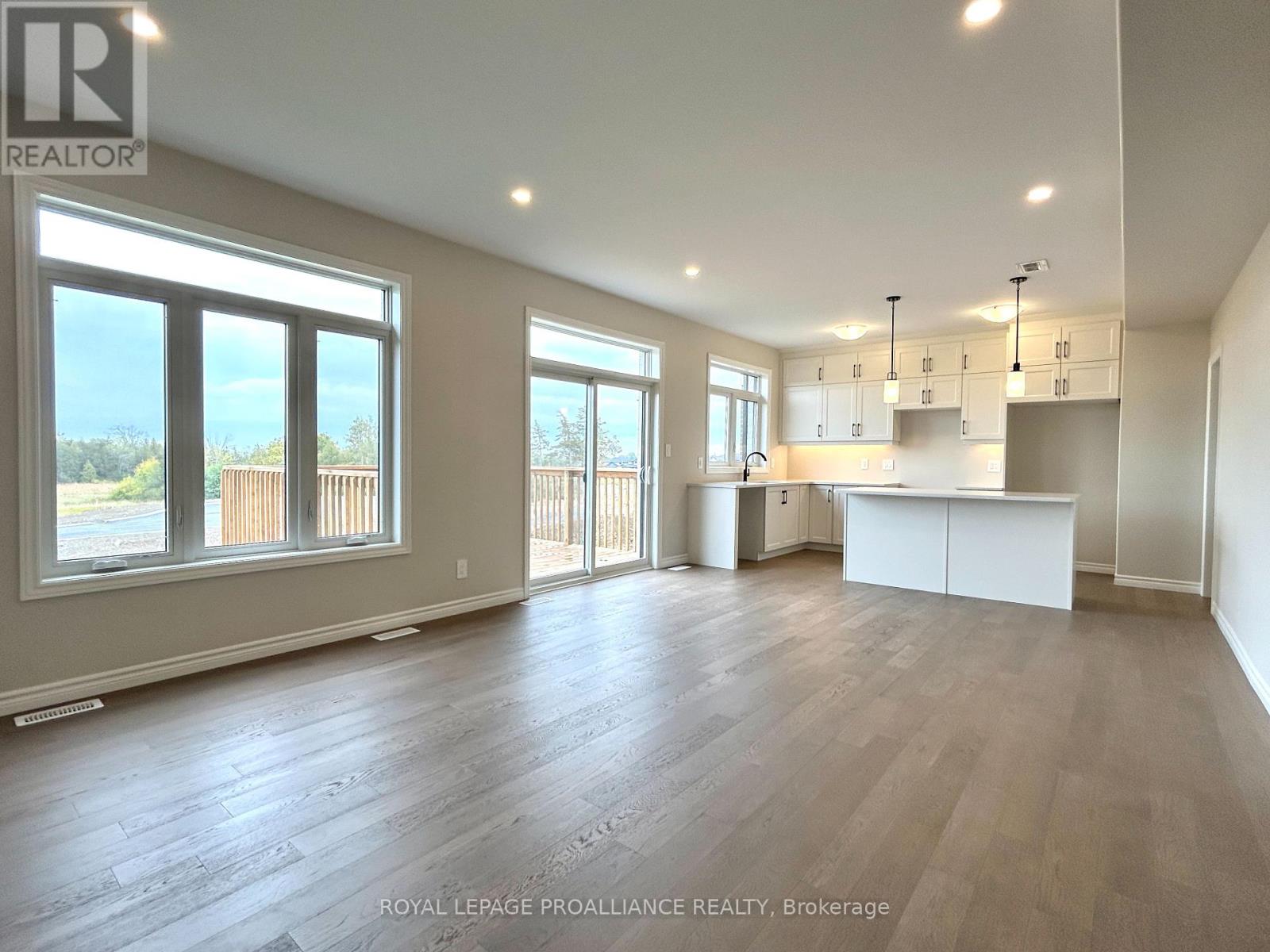16 Peace River Street, Belleville, Ontario  K8N 0V6 - Photo 5 - X12360153