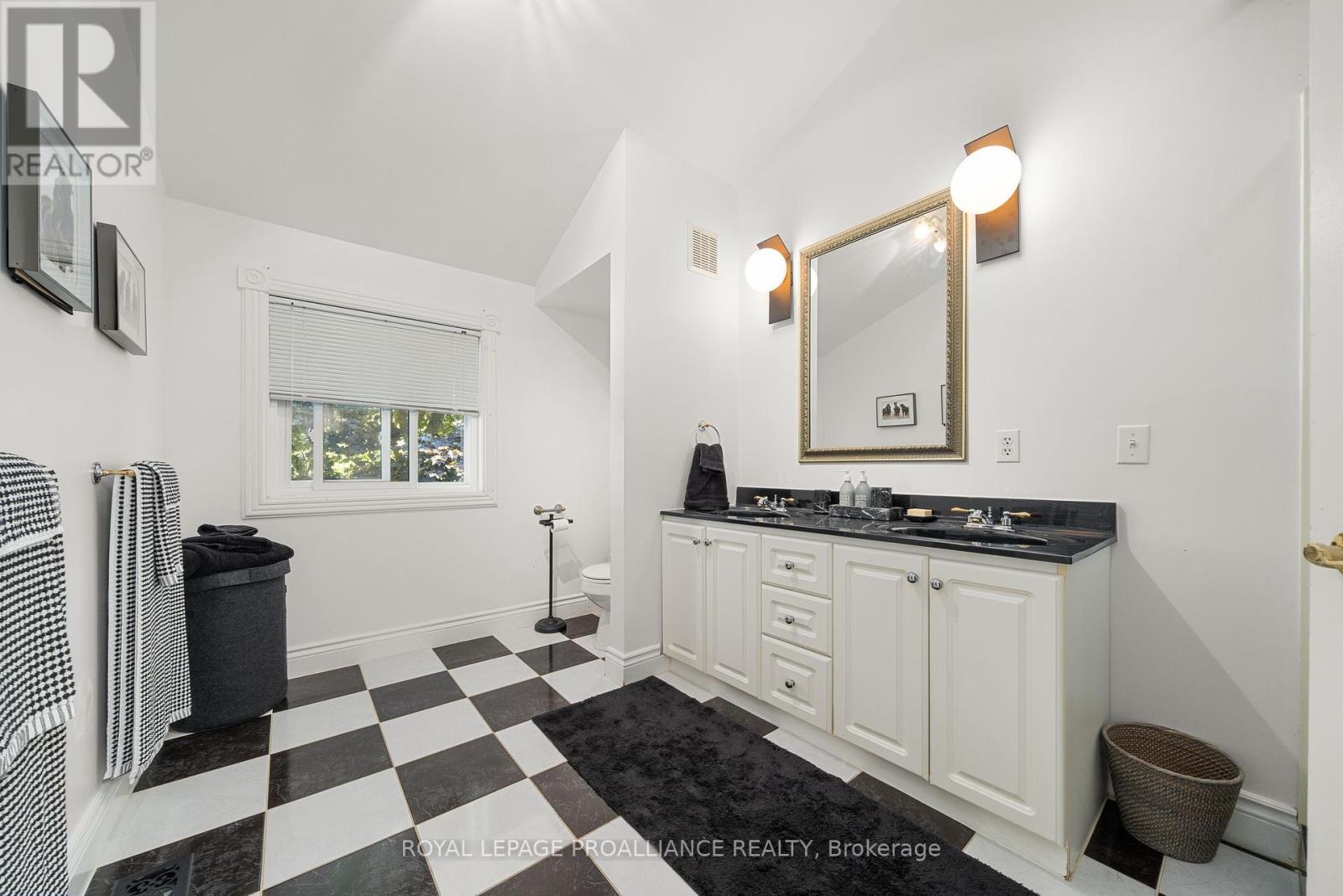 3 Wesley Acres Road, Prince Edward County, Ontario  K0K 1G0 - Photo 28 - X12360265