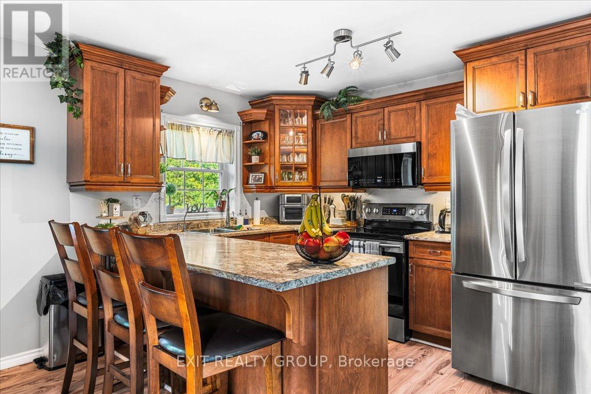 1262 Quin-Mo-Lac Road, Tweed, Ontario  K0K 3J0 - Photo 13 - X12360947