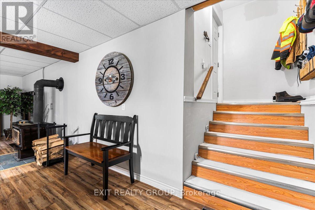 1262 Quin-Mo-Lac Road, Tweed, Ontario  K0K 3J0 - Photo 32 - X12360947