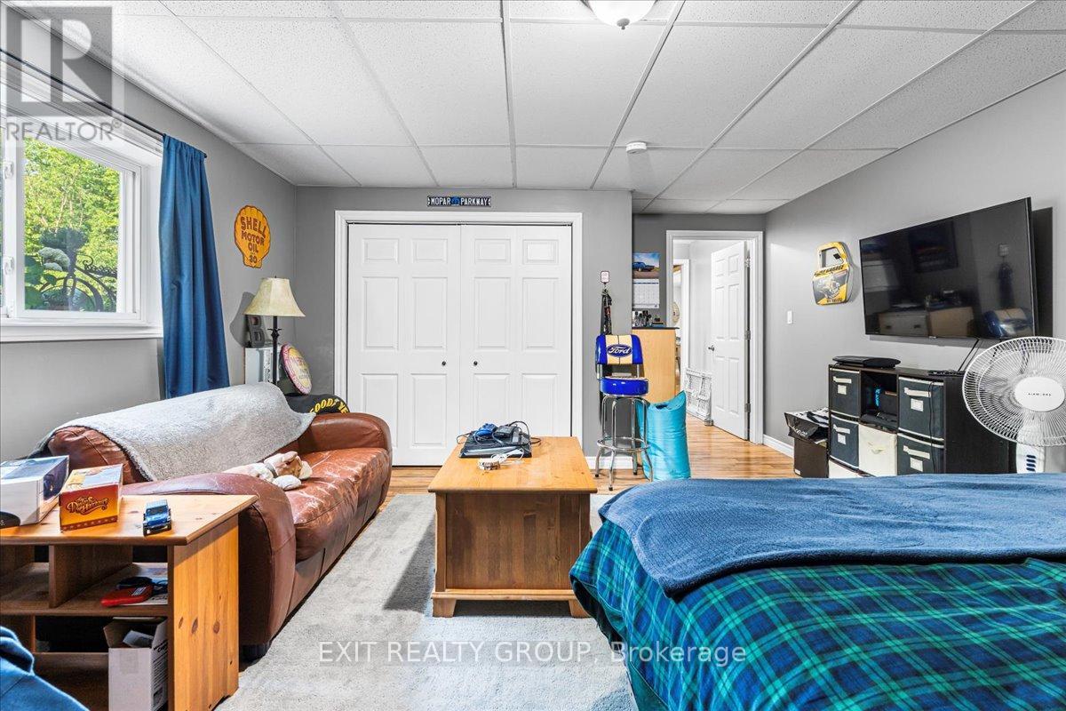 1262 Quin-Mo-Lac Road, Tweed, Ontario  K0K 3J0 - Photo 35 - X12360947