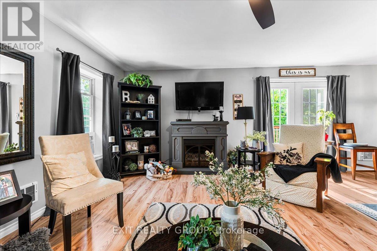 1262 Quin-Mo-Lac Road, Tweed, Ontario  K0K 3J0 - Photo 8 - X12360947