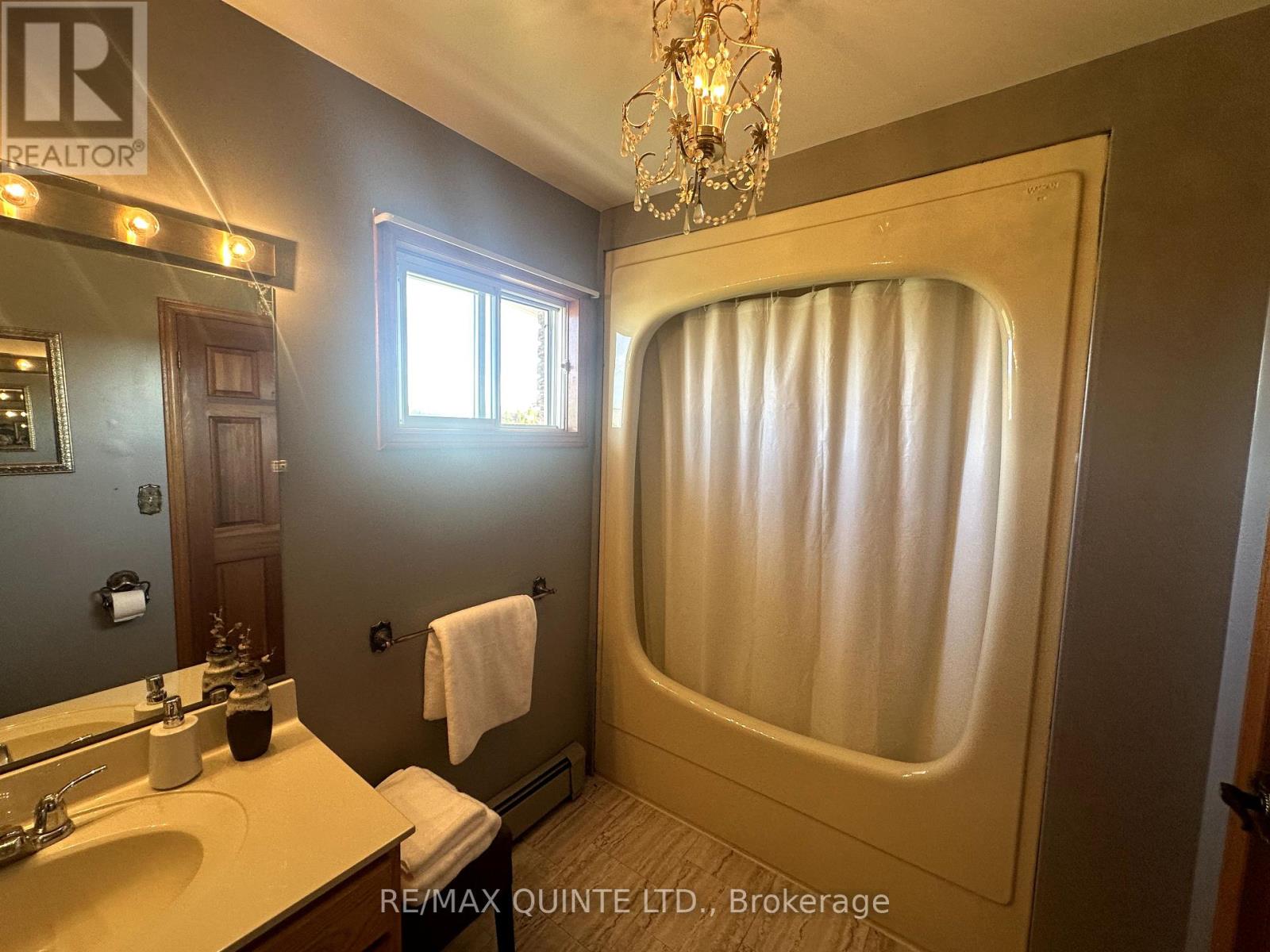 3460 Shannonville Road, Tyendinaga, Ontario  K0K 2Y0 - Photo 30 - X12360988