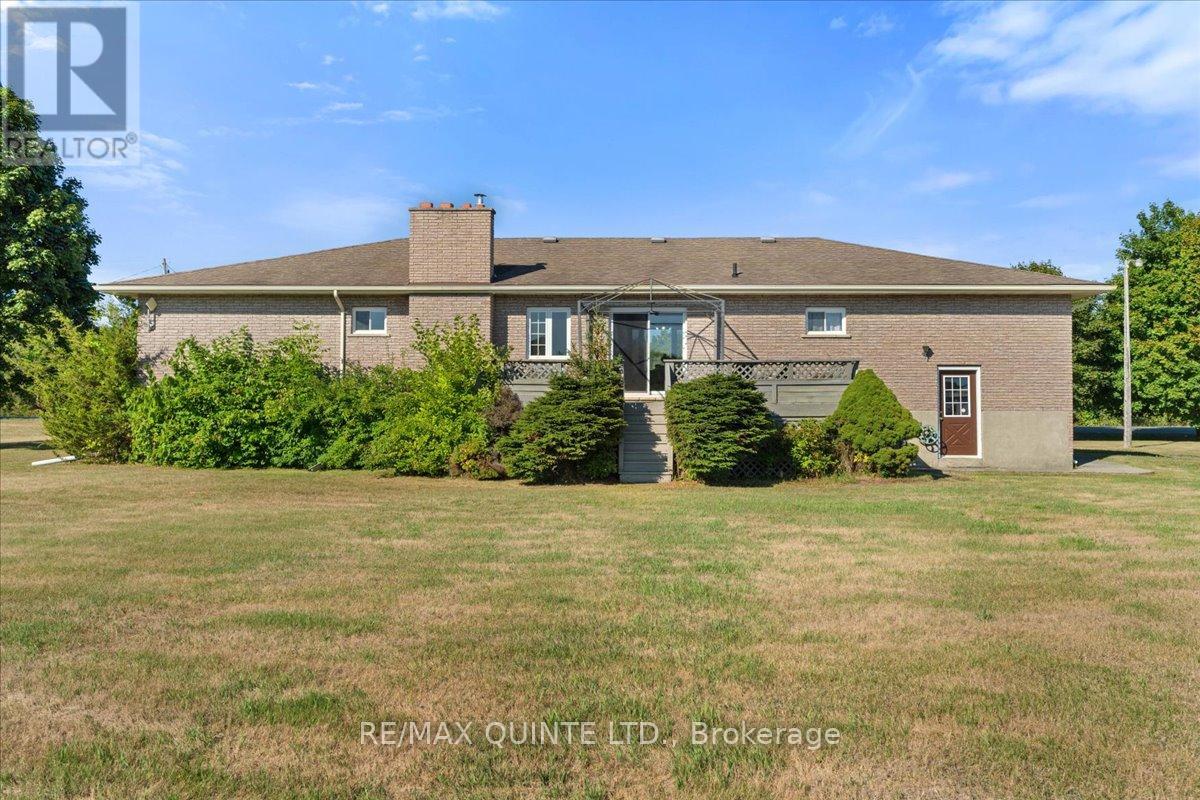 3460 Shannonville Road, Tyendinaga, Ontario  K0K 2Y0 - Photo 8 - X12360988