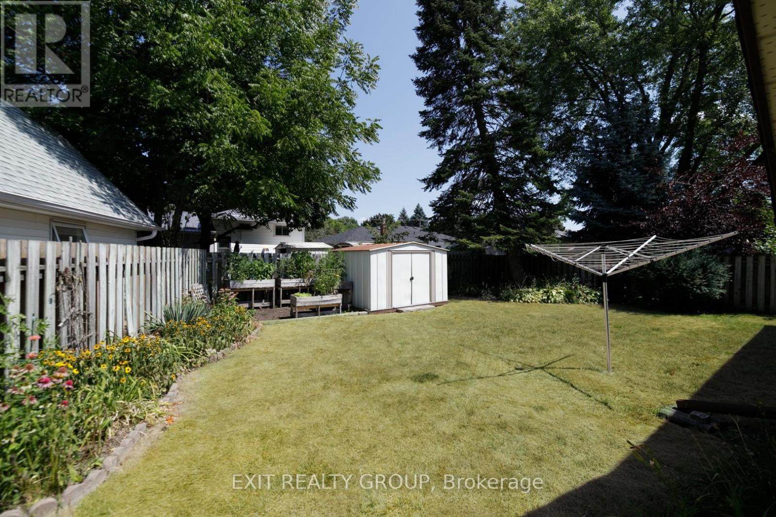 31 Lexington Crescent, Belleville, Ontario  K8P 4L2 - Photo 26 - X12362002
