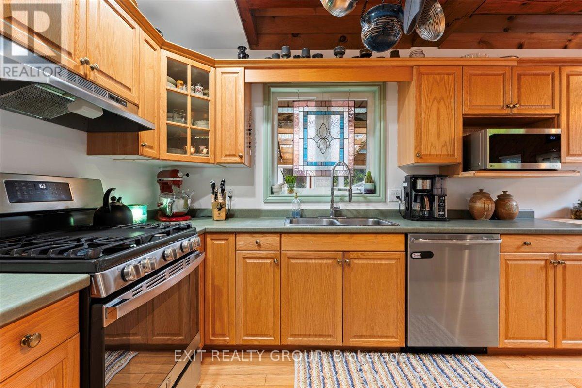 14 Smith Road, Tyendinaga, Ontario  K0K 2Y0 - Photo 12 - X12362165