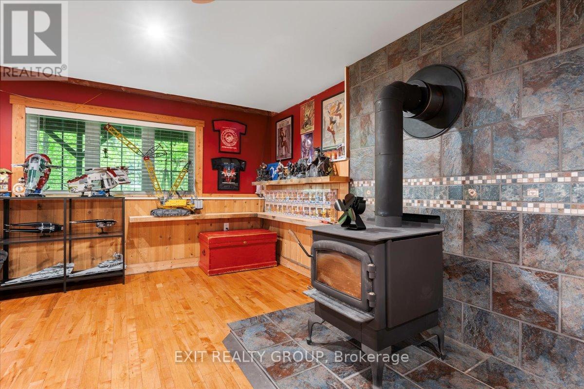 14 Smith Road, Tyendinaga, Ontario  K0K 2Y0 - Photo 32 - X12362165