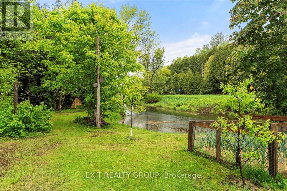 14 Smith Road, Tyendinaga, Ontario  K0K 2Y0 - Photo 40 - X12362165