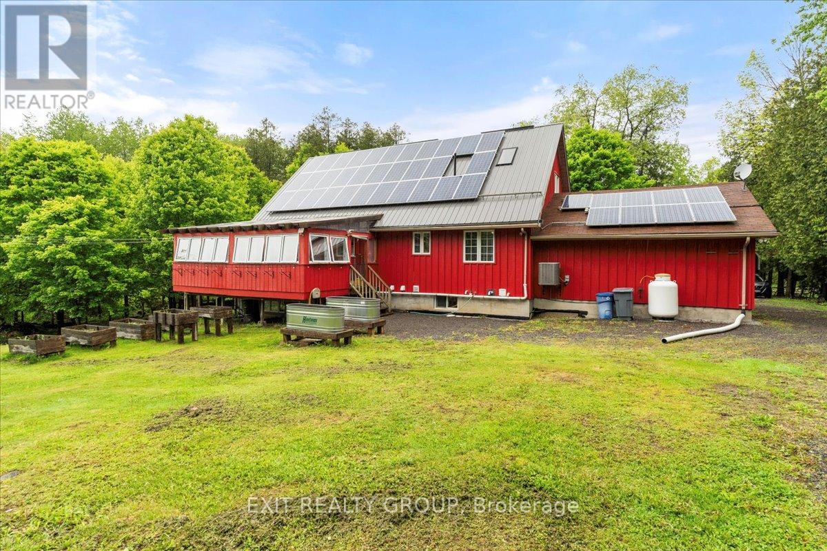 14 Smith Road, Tyendinaga, Ontario  K0K 2Y0 - Photo 45 - X12362165