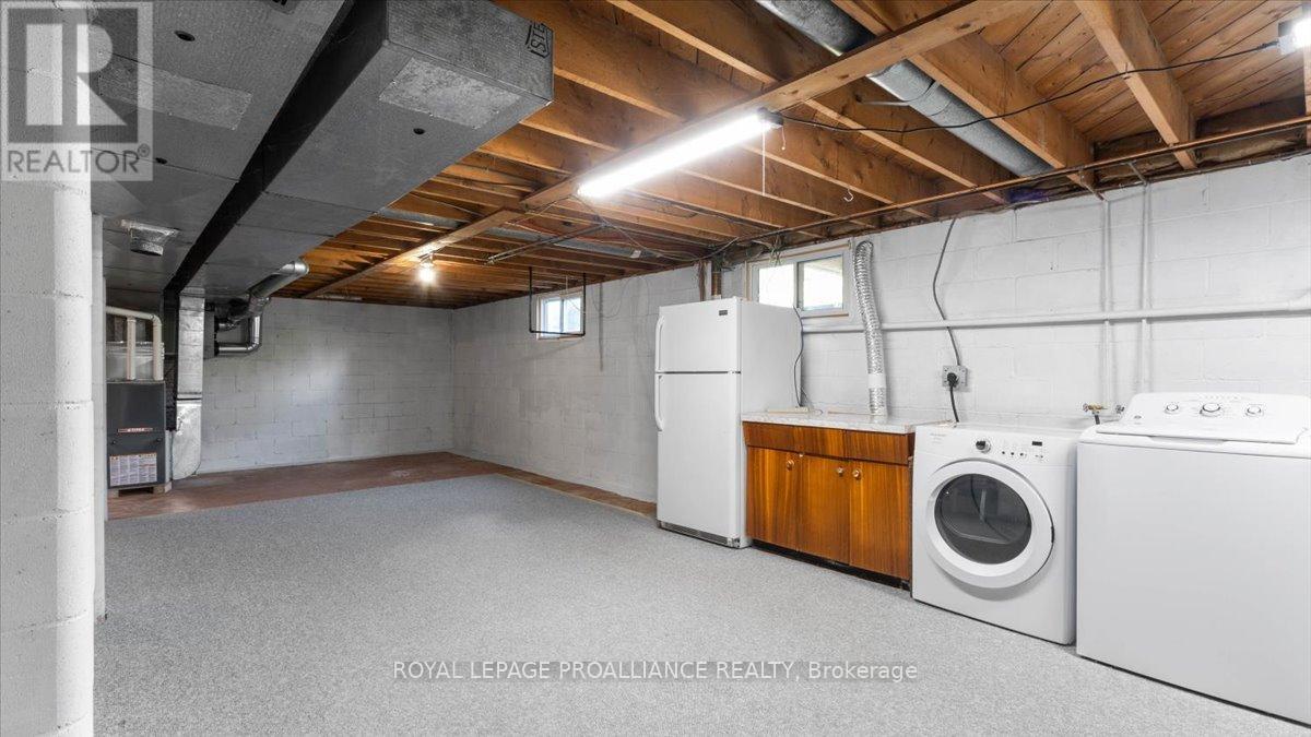89 Point Anne Road, Belleville, Ontario  K8N 4Z4 - Photo 26 - X12363076