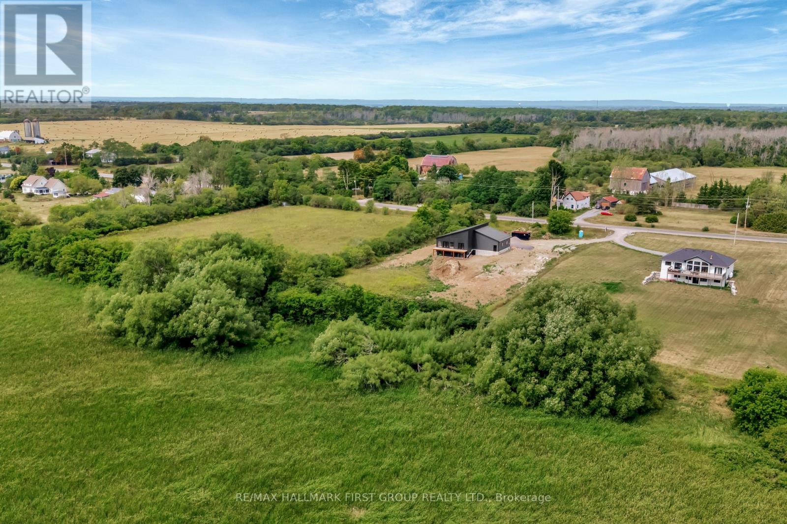 19115 Loyalist Parkway, Prince Edward County, Ontario  K0K 1T0 - Photo 46 - X12363341