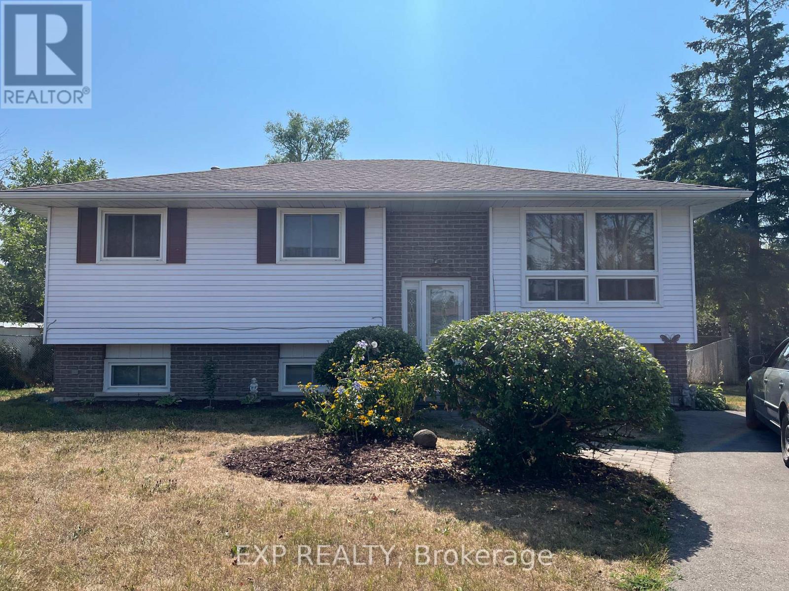 14 DIXIE PLACE, Belleville, Ontario