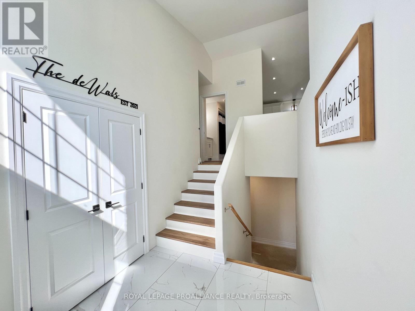 426 Free Road, Quinte West, Ontario  K0K 2C0 - Photo 10 - X12364475