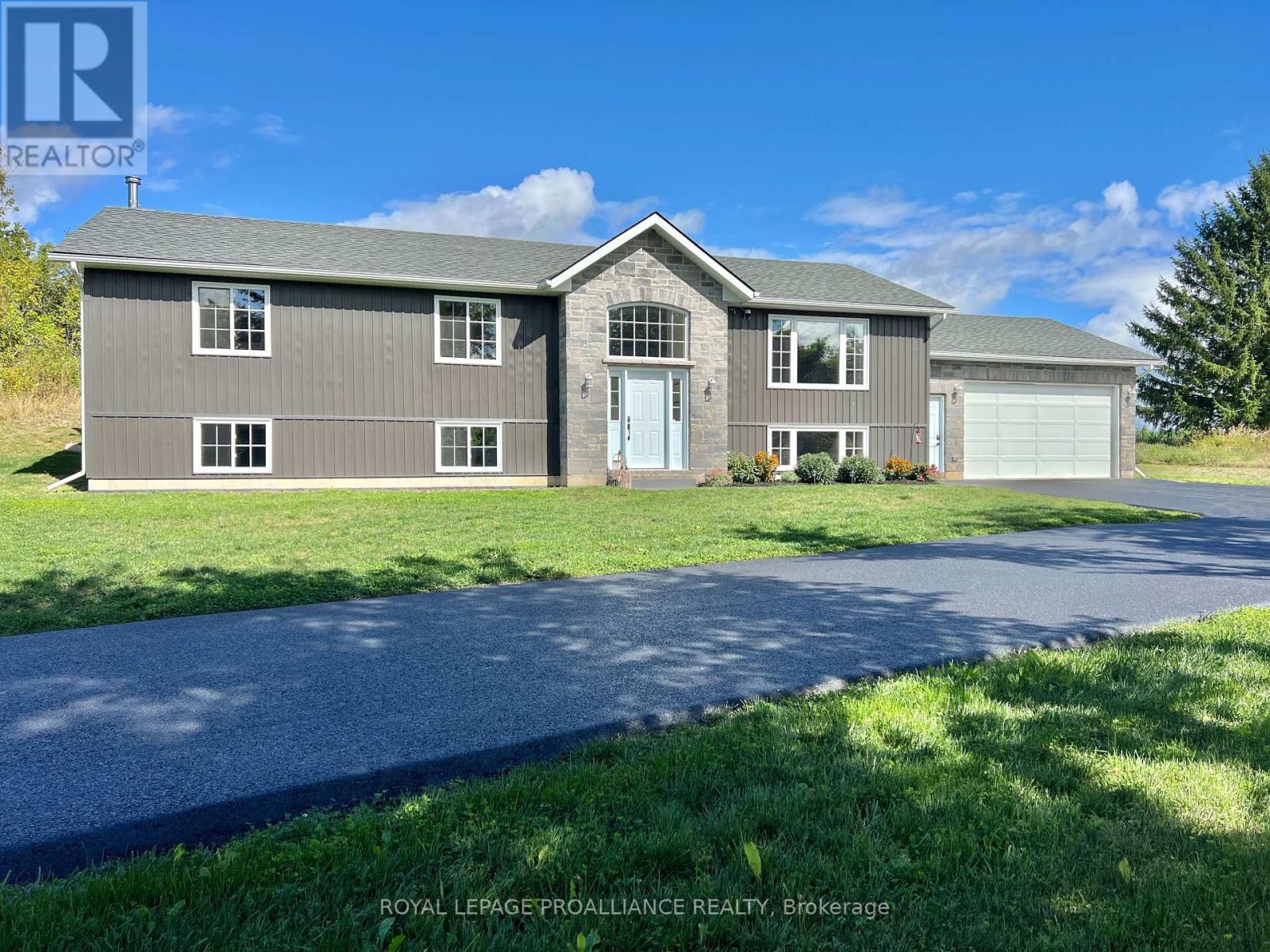 426 Free Road, Quinte West, Ontario  K0K 2C0 - Photo 9 - X12364475