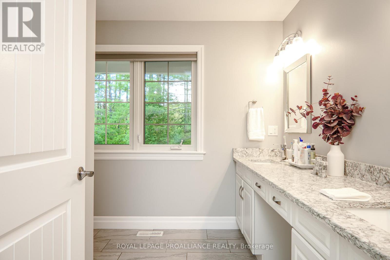 770 Victoria Street N, Tweed, Ontario  K0K 3J0 - Photo 37 - X12364878
