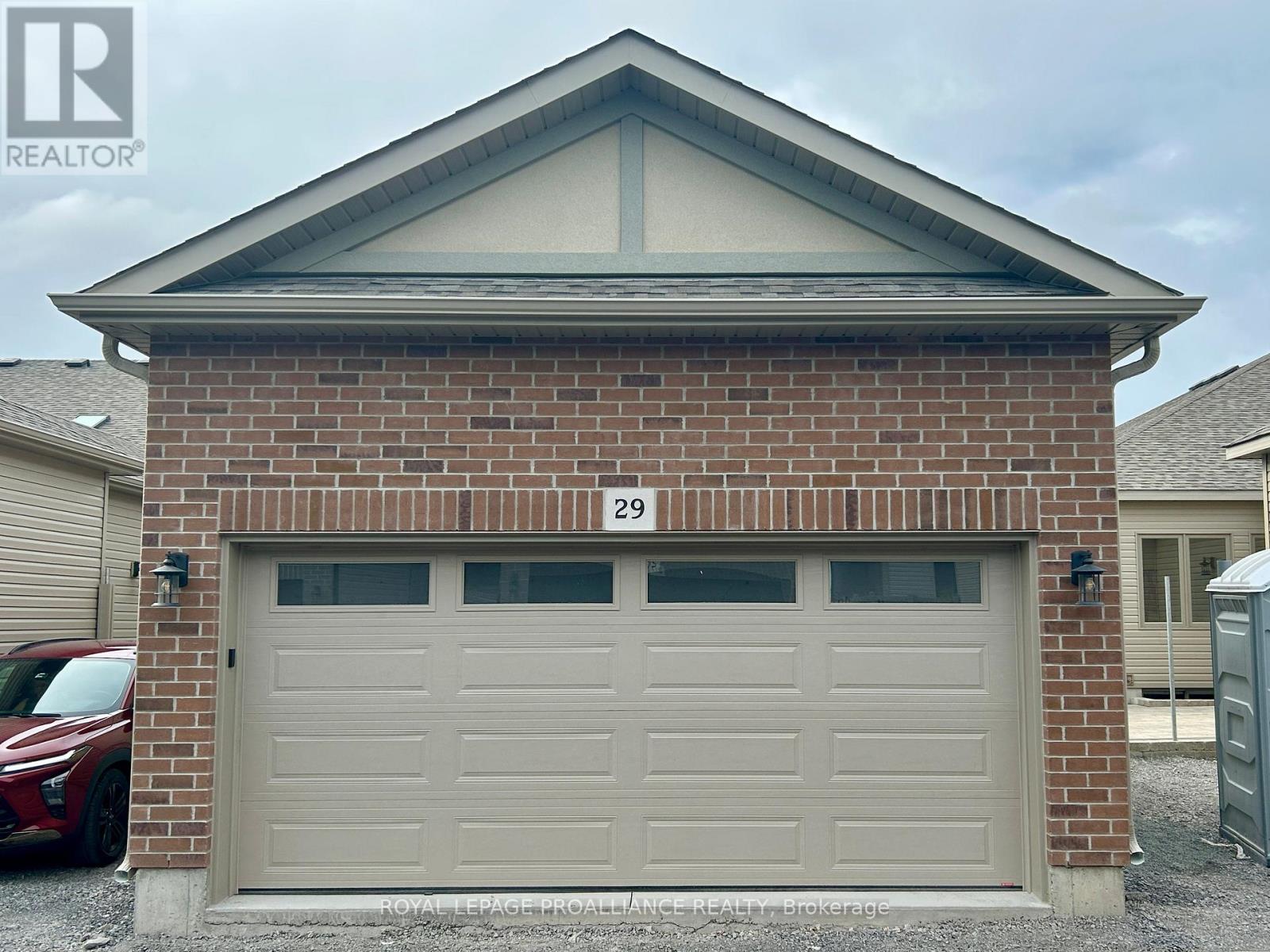 29 Athabaska Drive, Belleville, Ontario  K8N 0T1 - Photo 18 - X12364881