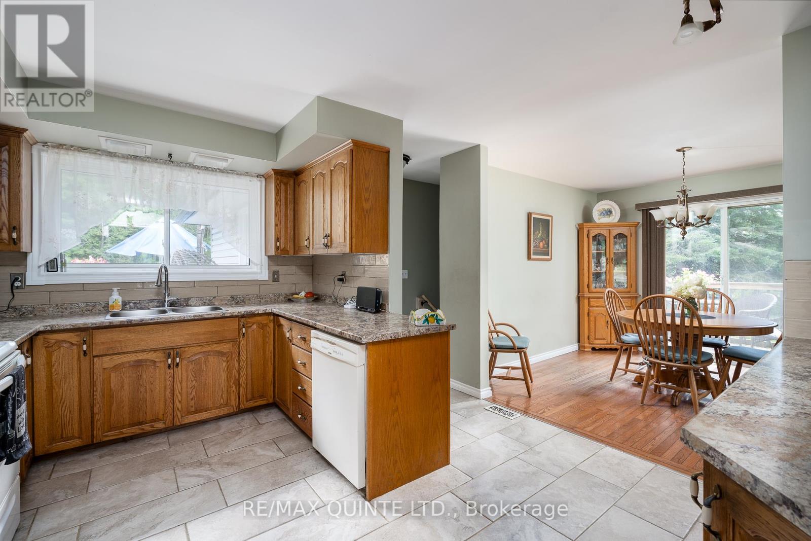 12180 Highway 62, Centre Hastings, Ontario  K0K 2K0 - Photo 16 - X12365143