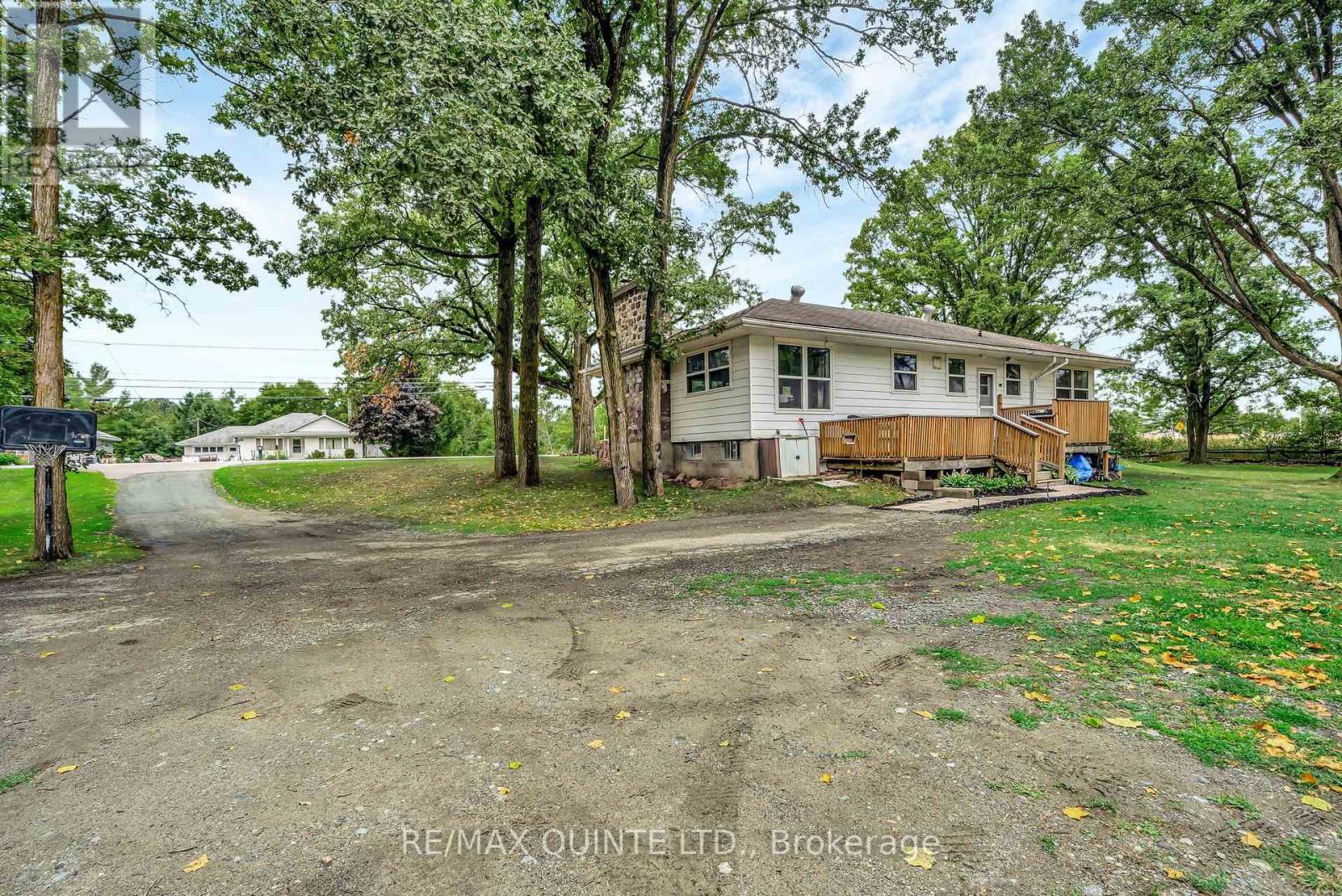 14184 Highway 62, Madoc, Ontario  K0K 2K0 - Photo 23 - X12365867