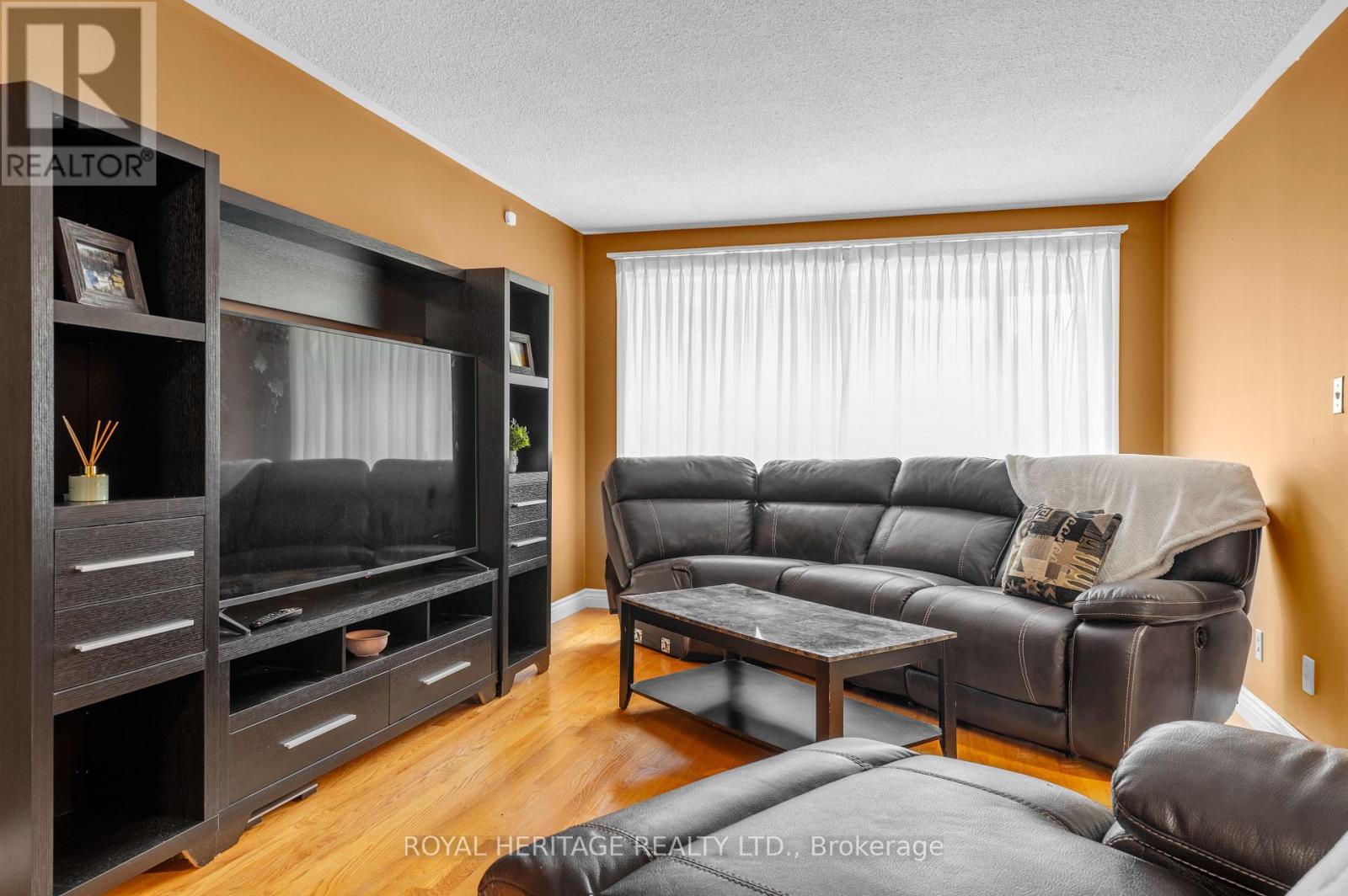 10 Briarwood Crescent, Belleville, Ontario  K8N 5J7 - Photo 12 - X12366104