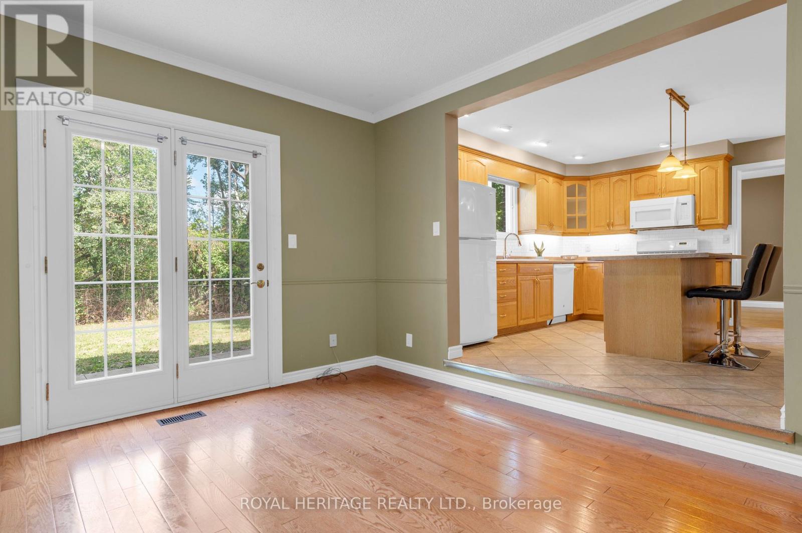 10 Briarwood Crescent, Belleville, Ontario  K8N 5J7 - Photo 24 - X12366104