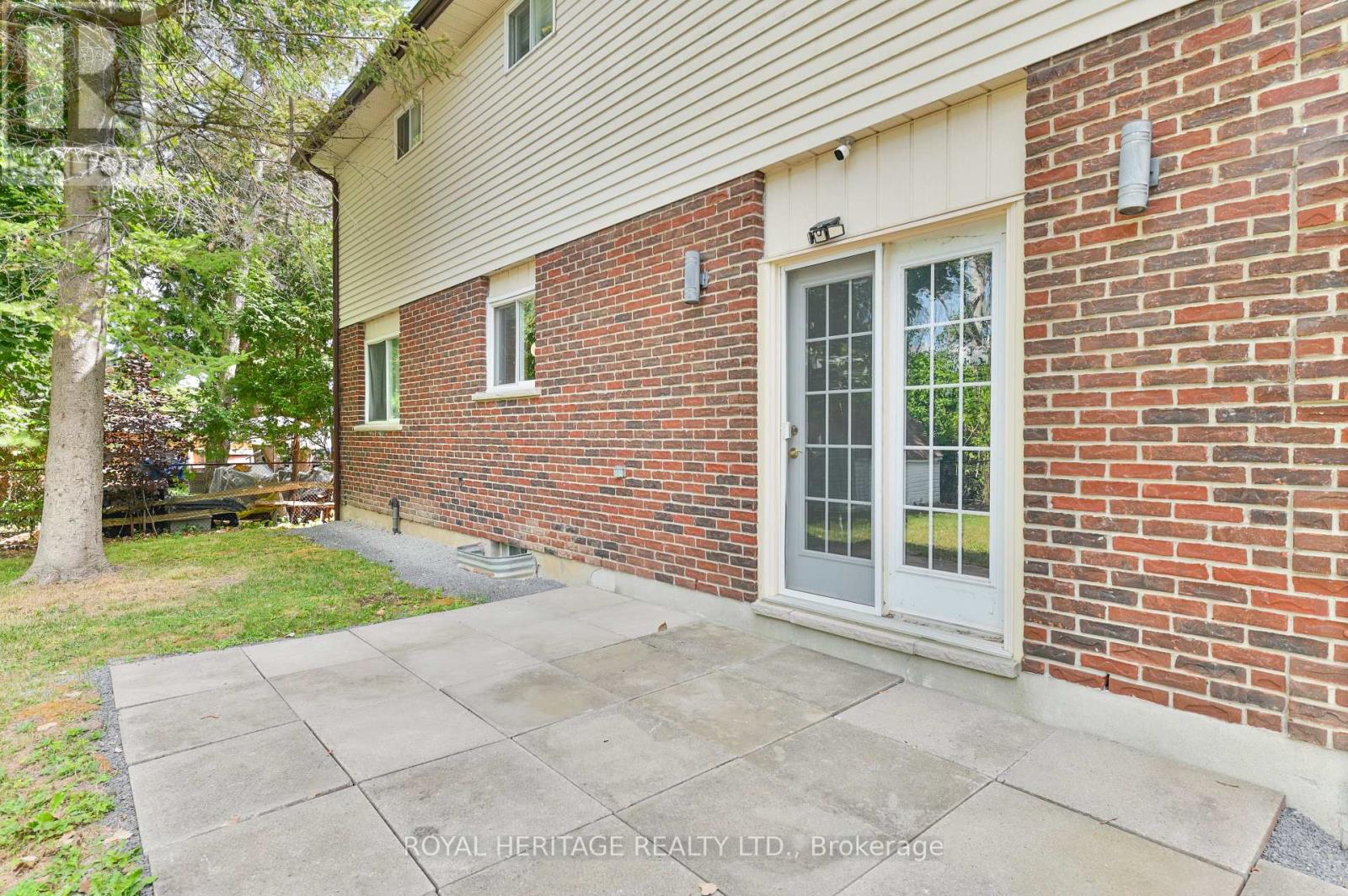 10 Briarwood Crescent, Belleville, Ontario  K8N 5J7 - Photo 46 - X12366104