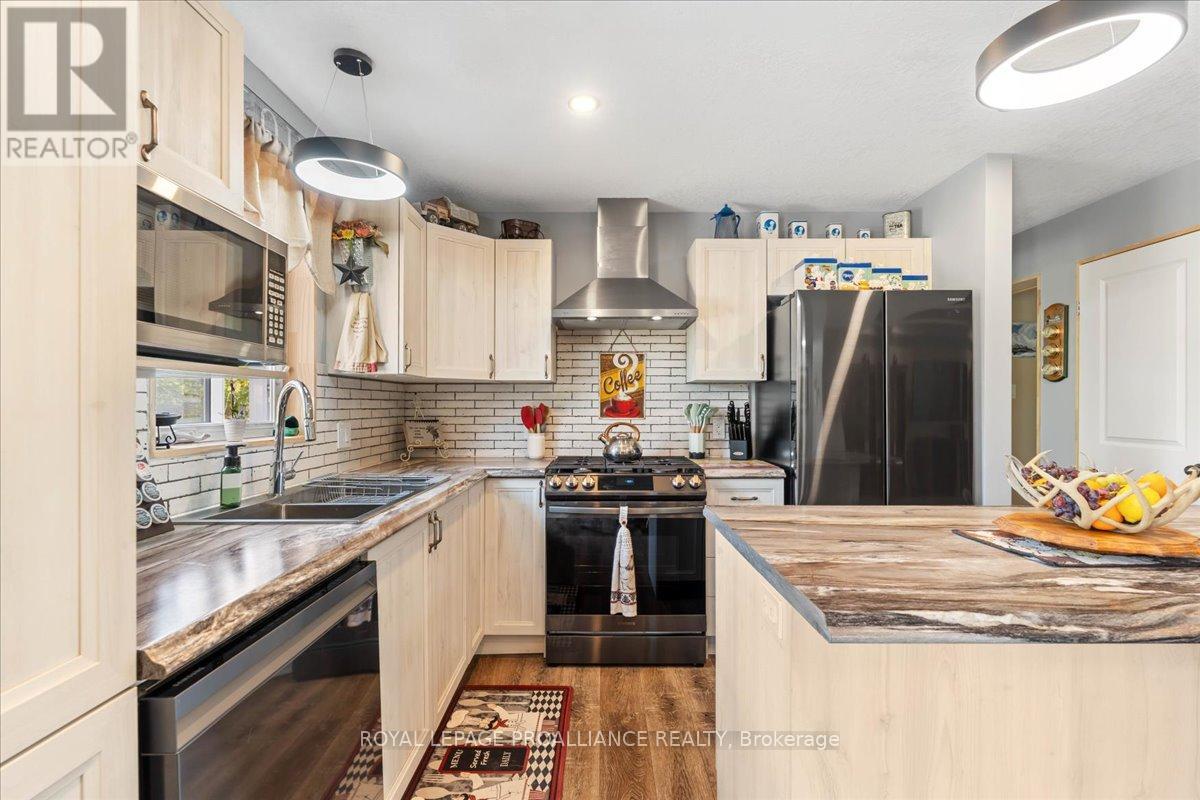 305 Bateman Road, Stirling-Rawdon, Ontario  K0K 3C0 - Photo 14 - X12366851