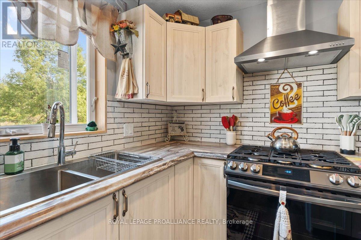 305 Bateman Road, Stirling-Rawdon, Ontario  K0K 3C0 - Photo 15 - X12366851