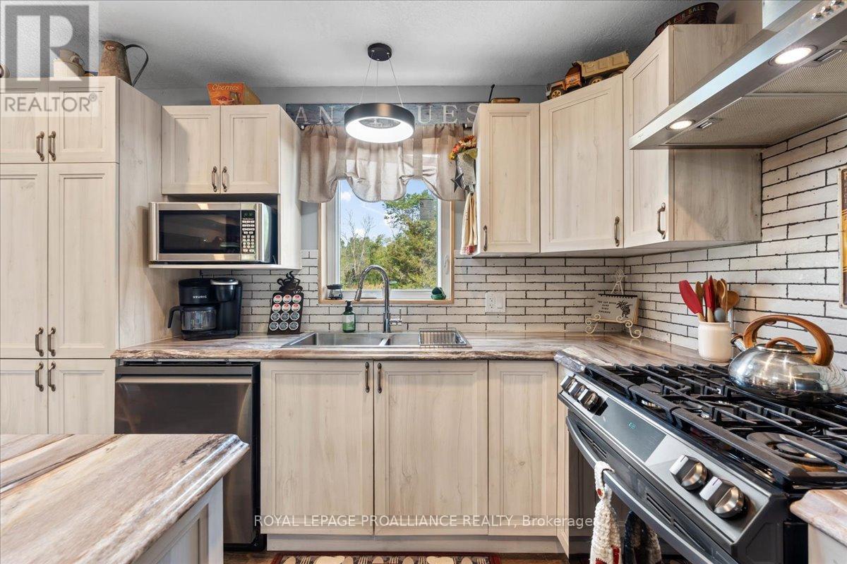 305 Bateman Road, Stirling-Rawdon, Ontario  K0K 3C0 - Photo 17 - X12366851