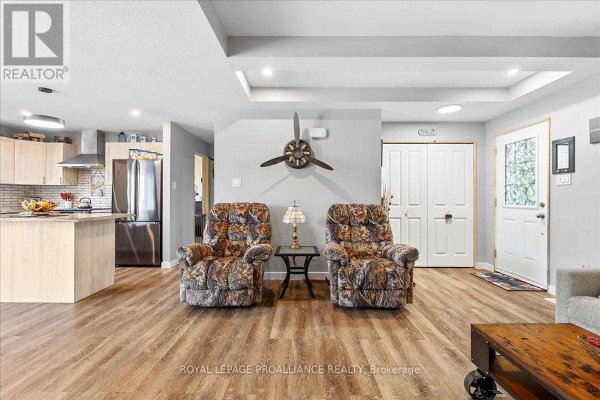 305 Bateman Road, Stirling-Rawdon, Ontario  K0K 3C0 - Photo 7 - X12366851