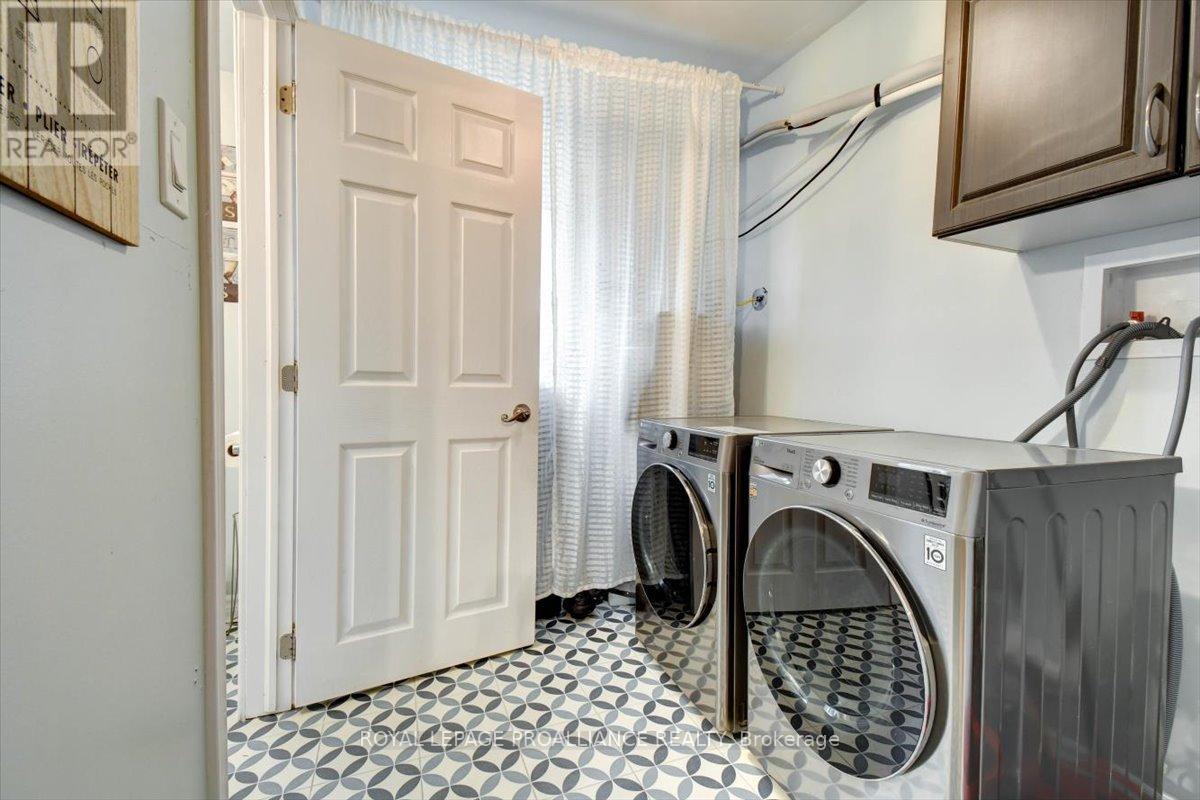 75 A & B Hughes Lane, Tweed, Ontario  K0K 3J0 - Photo 18 - X12367077