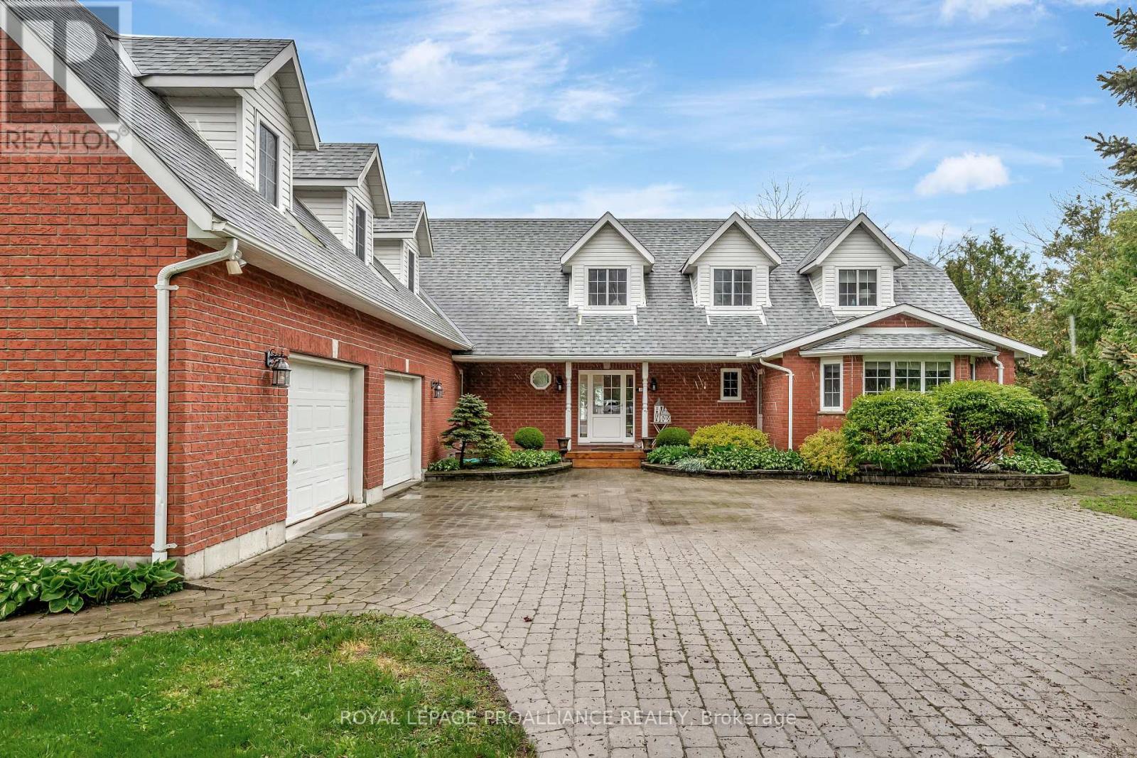 23 Quigg Lane, Prince Edward County, Ontario  K0K 1L0 - Photo 6 - X12368182