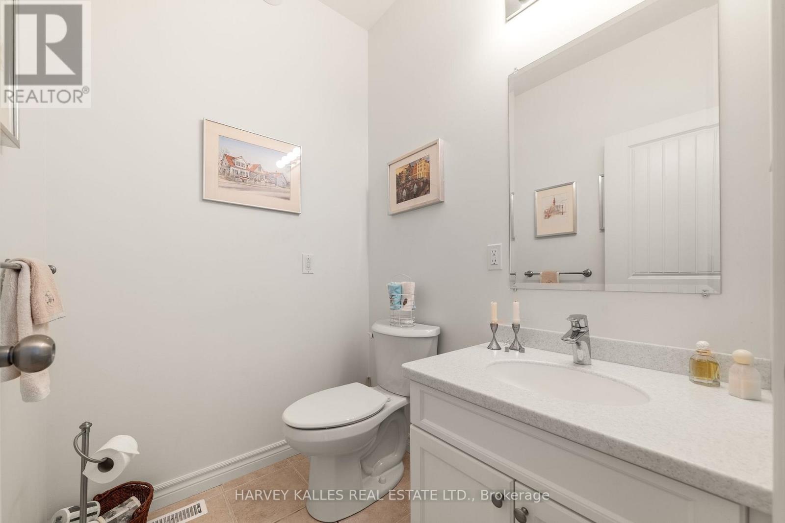 45 Maplehurst Crescent, Prince Edward County, Ontario  K0K 3L0 - Photo 17 - X12368862