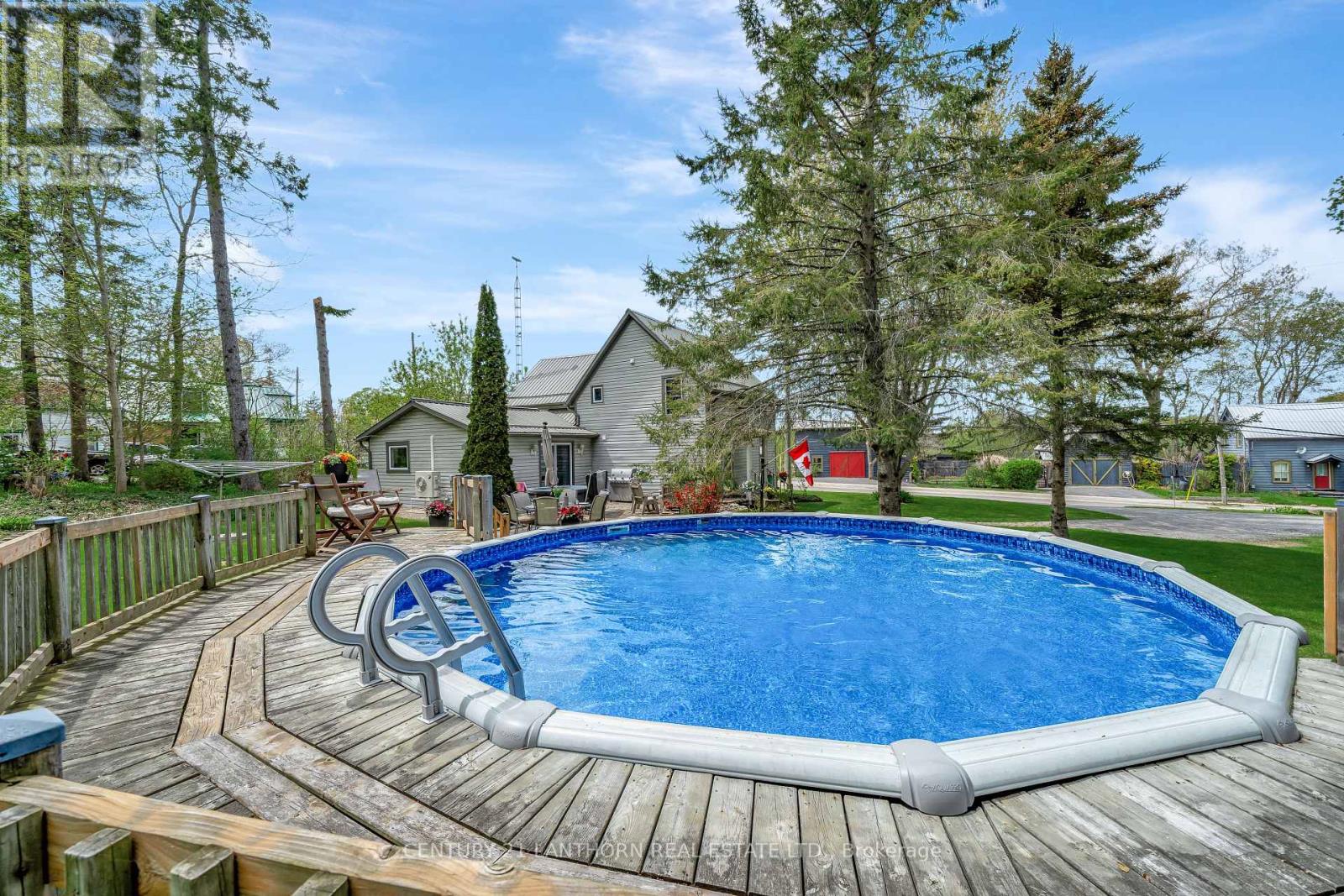 1647 County 10 Road, Prince Edward County, Ontario  K0K 1P0 - Photo 6 - X12369395
