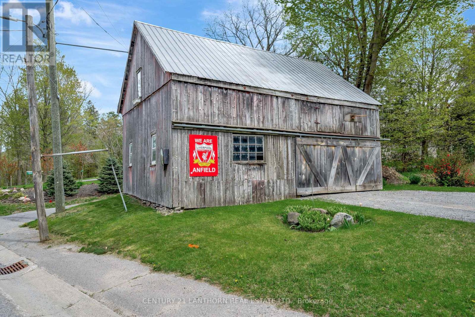 1647 County 10 Road, Prince Edward County, Ontario  K0K 1P0 - Photo 8 - X12369395