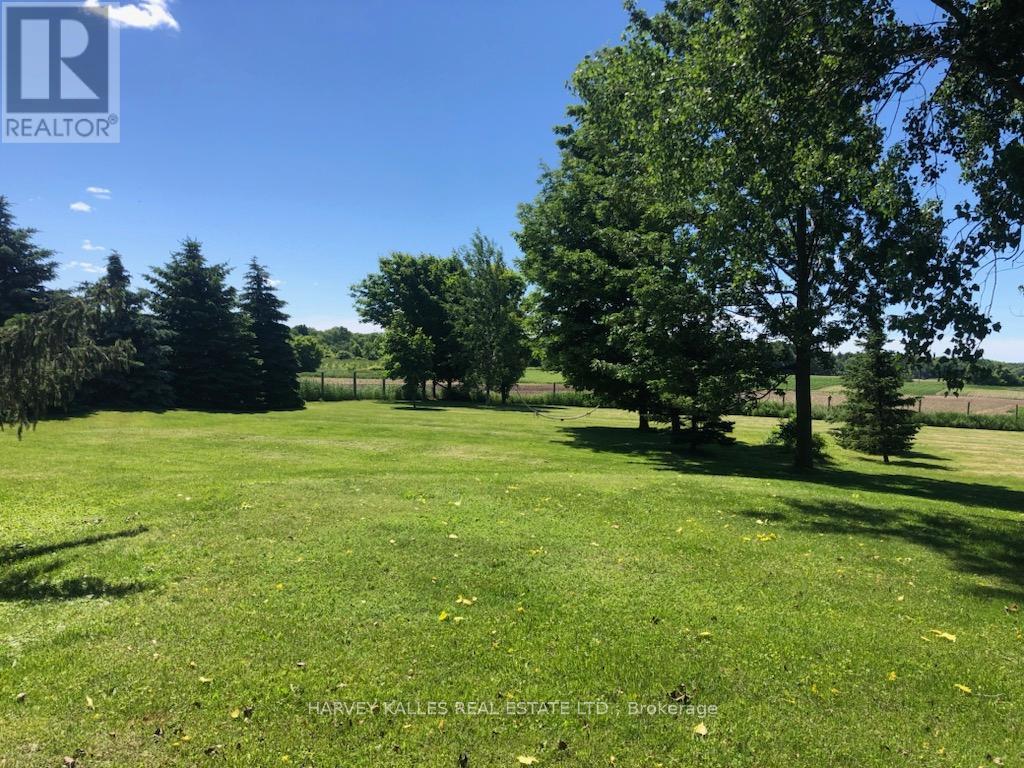 13667 Loyalist Parkway, Prince Edward County, Ontario  K0K 2T0 - Photo 47 - X12369439