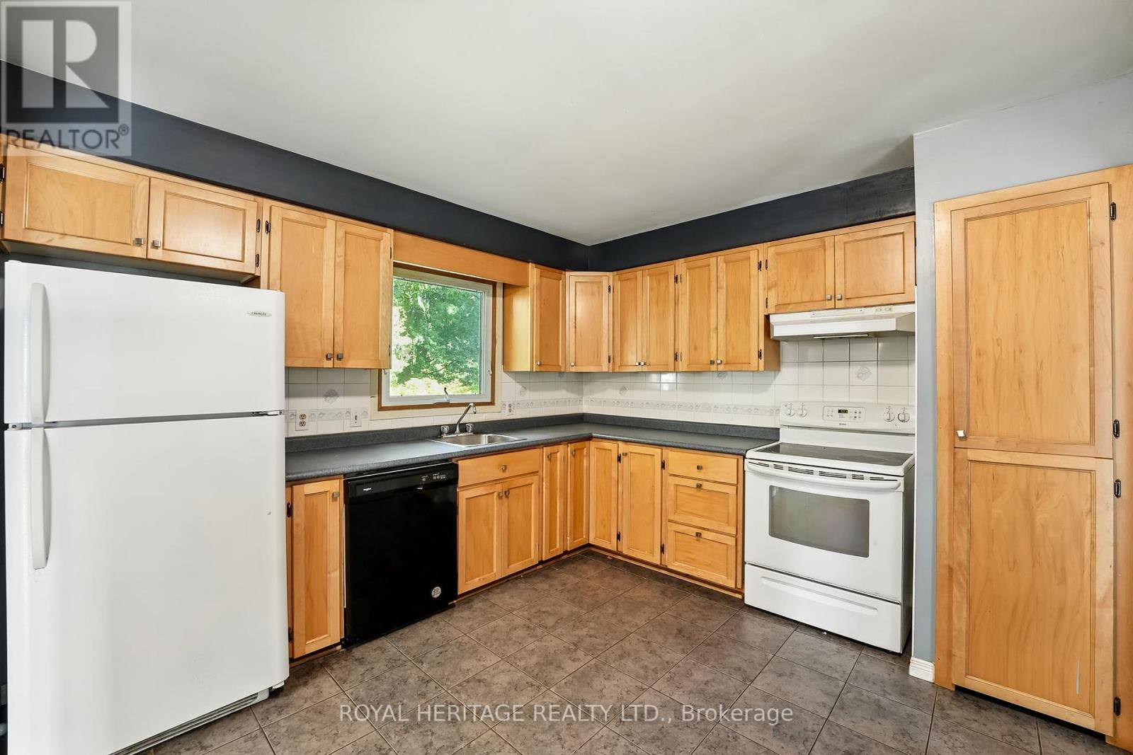45 Maplewood Avenue, Brighton, Ontario  K0K 1H0 - Photo 15 - X12369646