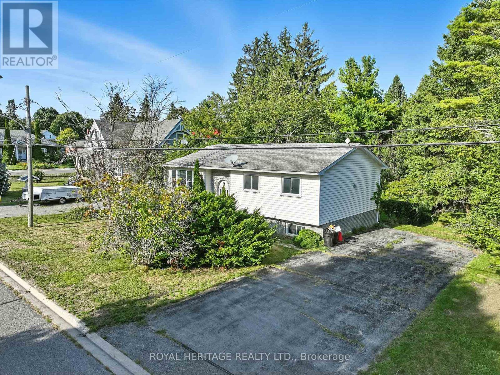 45 Maplewood Avenue, Brighton, Ontario  K0K 1H0 - Photo 3 - X12369646