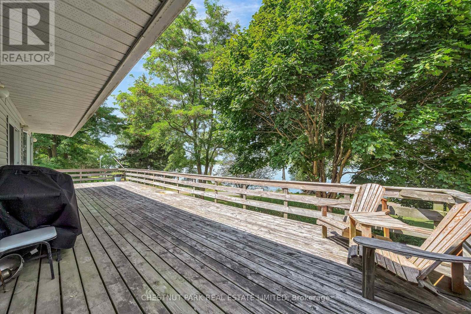 84-88 Munroe Lane, Prince Edward County, Ontario  K0K 2T0 - Photo 15 - X12369647