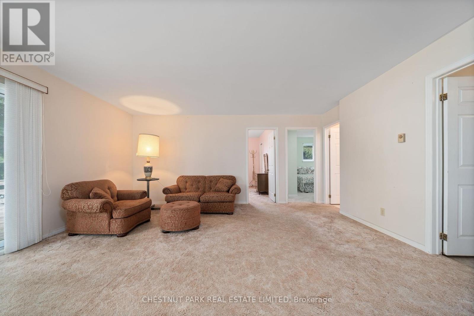 84-88 Munroe Lane, Prince Edward County, Ontario  K0K 2T0 - Photo 21 - X12369647