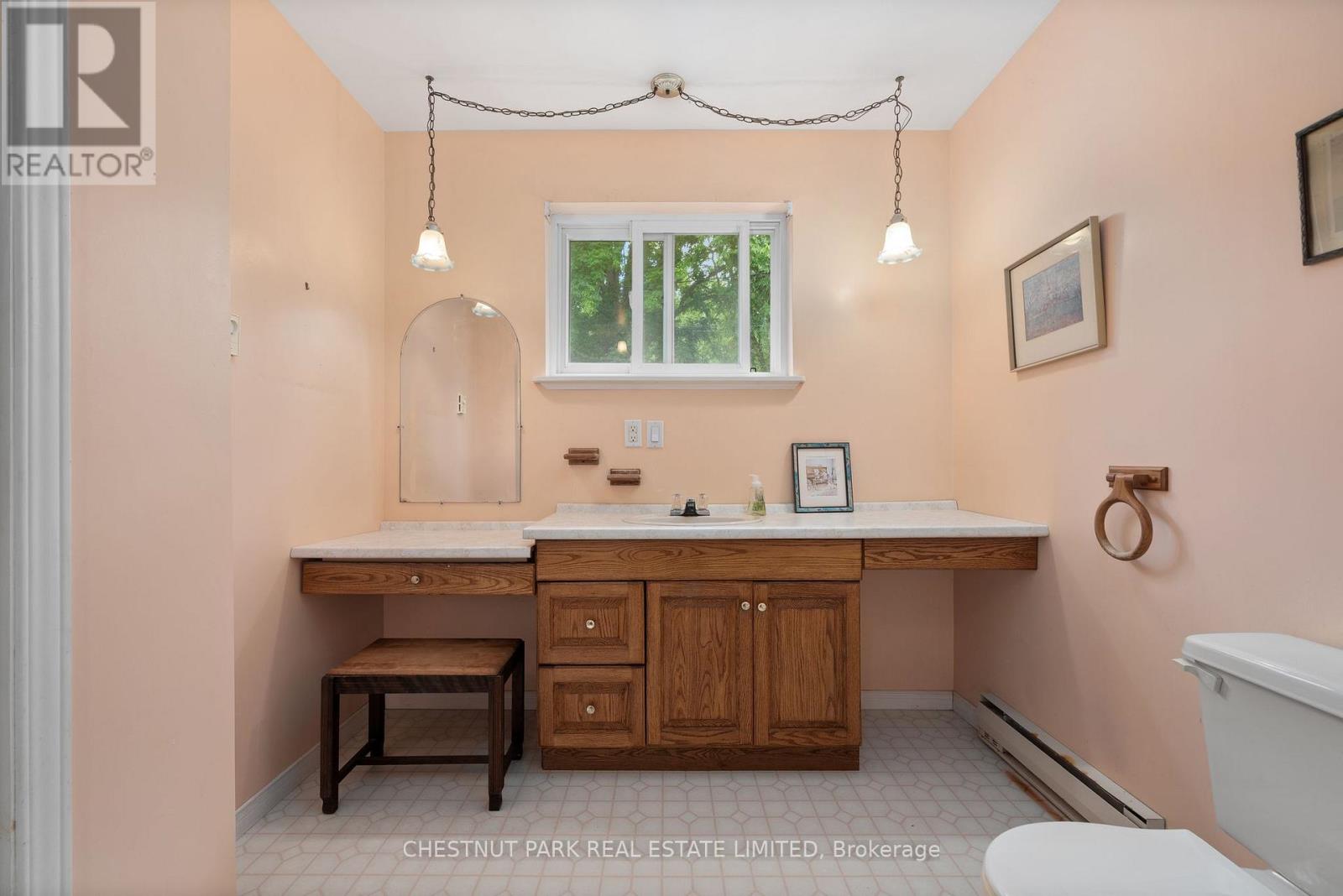 84-88 Munroe Lane, Prince Edward County, Ontario  K0K 2T0 - Photo 24 - X12369647