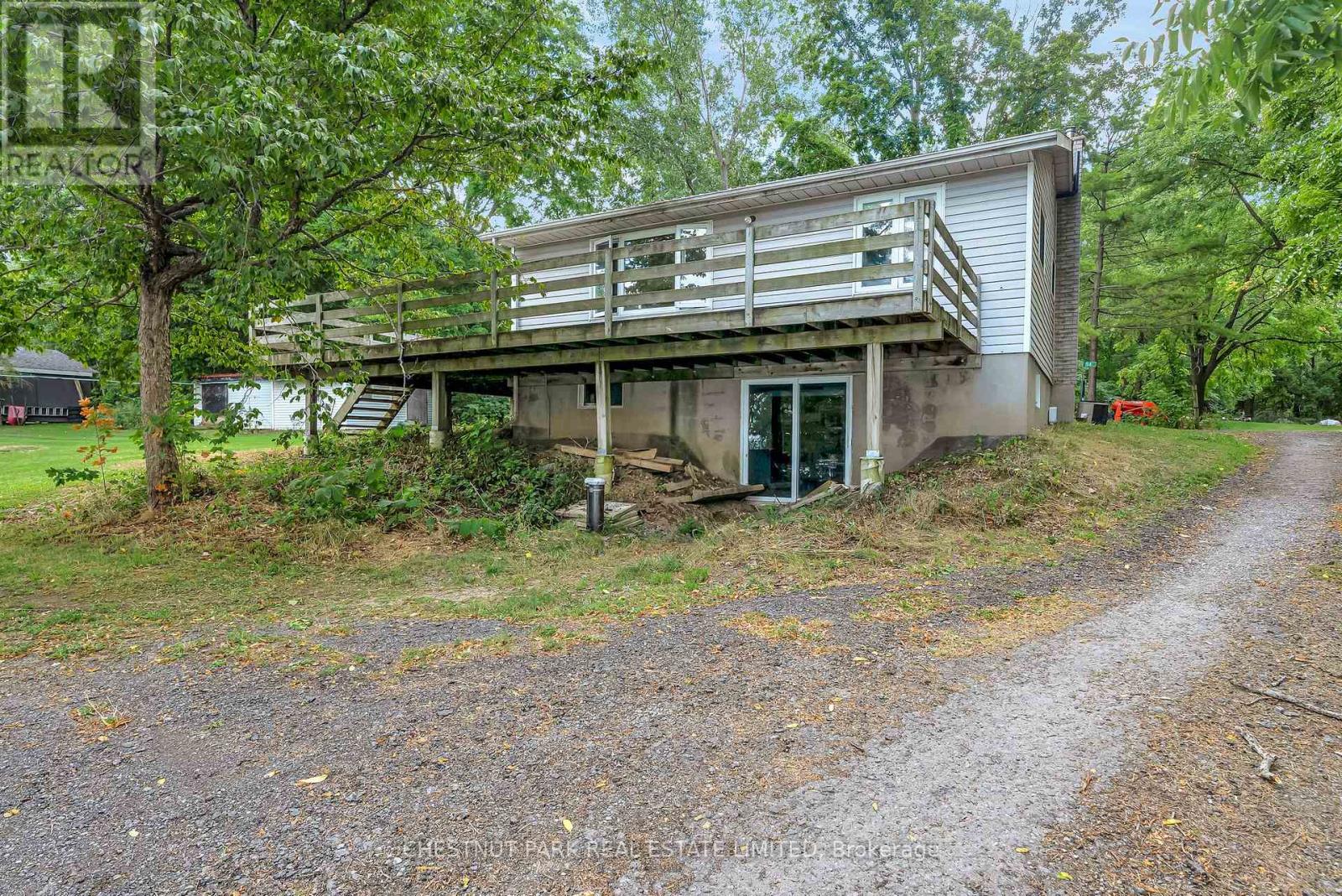 84-88 Munroe Lane, Prince Edward County, Ontario  K0K 2T0 - Photo 43 - X12369647