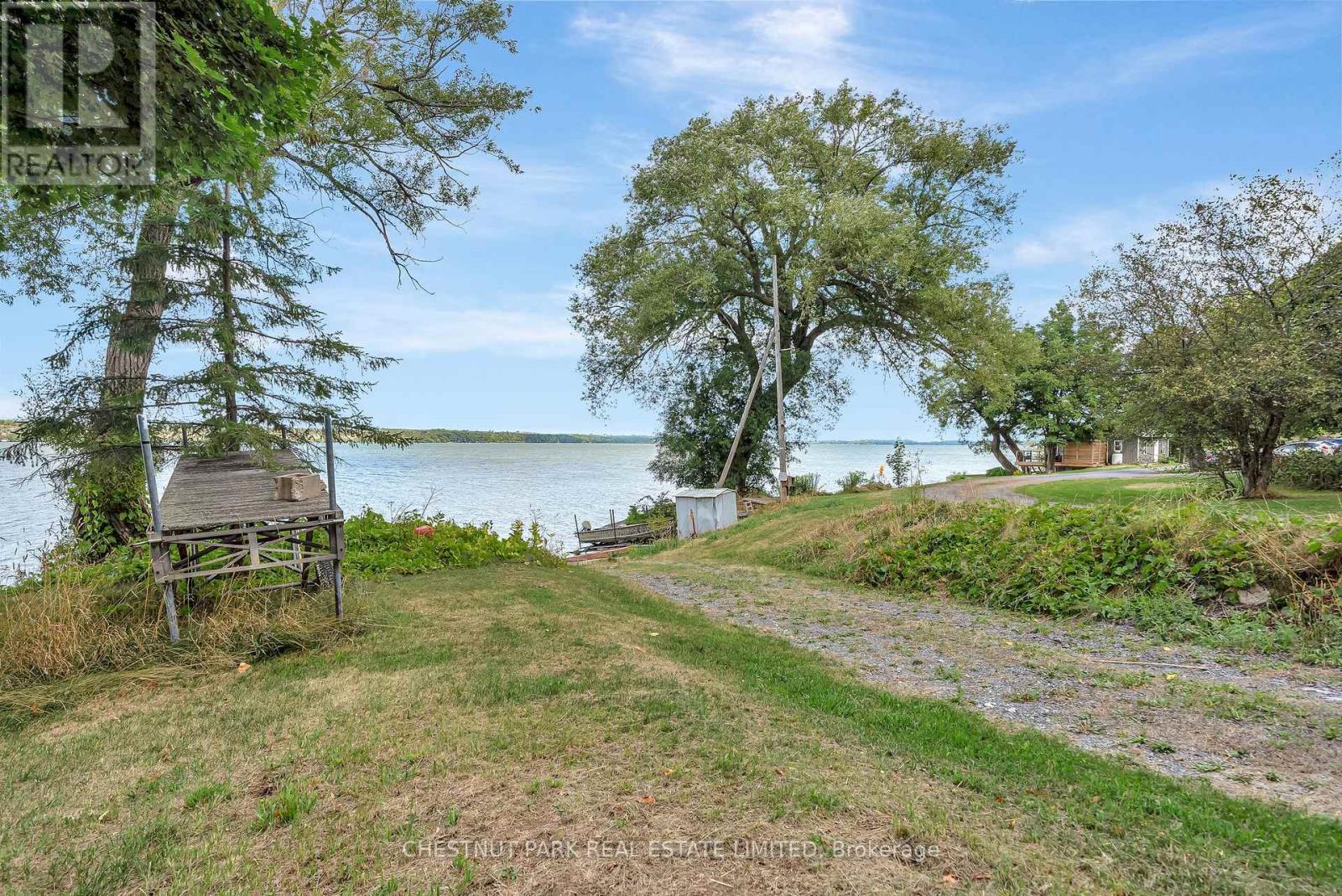 84-88 Munroe Lane, Prince Edward County, Ontario  K0K 2T0 - Photo 47 - X12369647