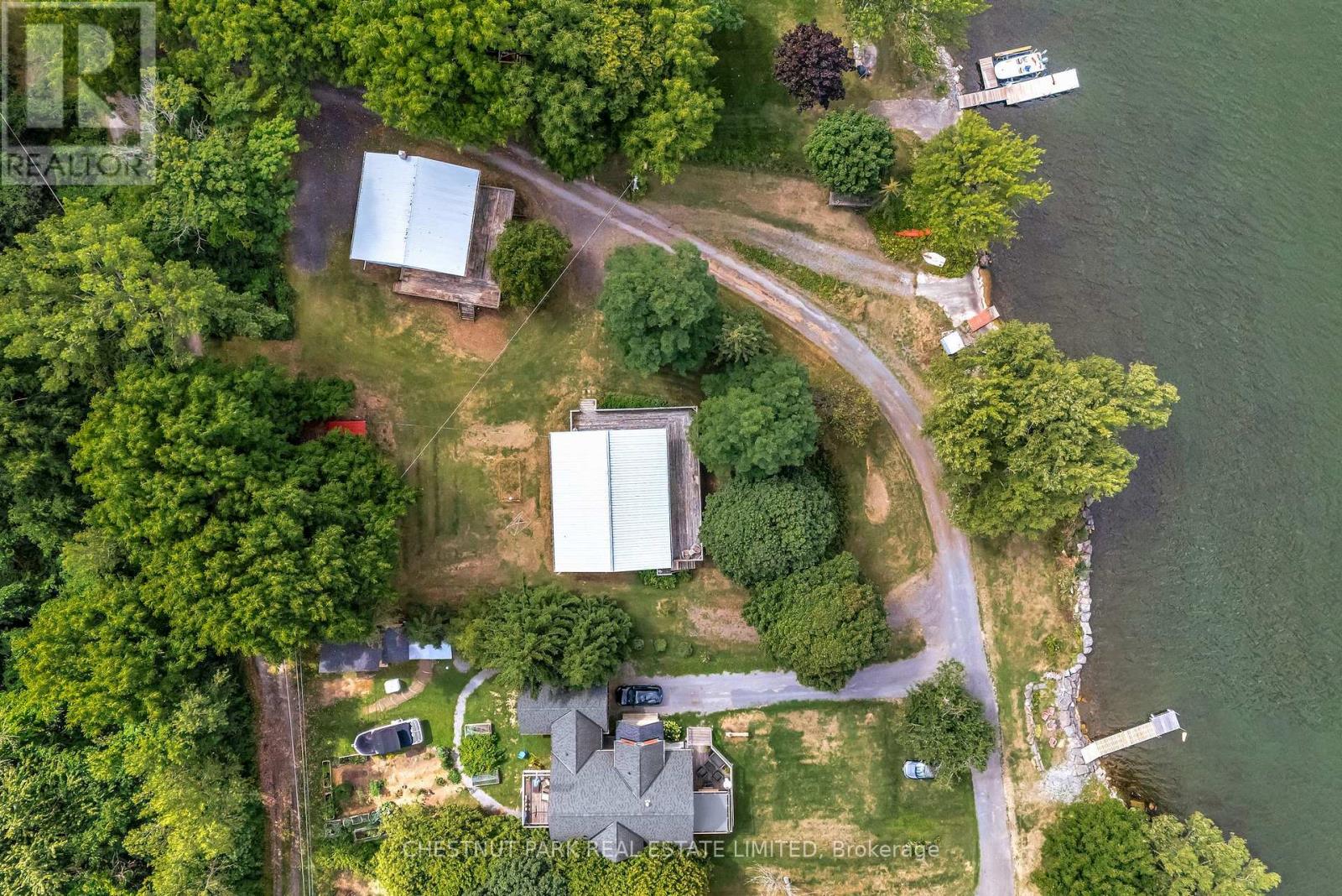 84-88 Munroe Lane, Prince Edward County, Ontario  K0K 2T0 - Photo 5 - X12369647