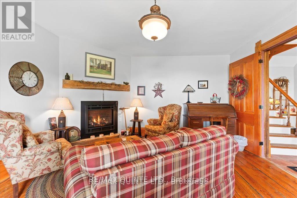 213 Gommorah Road, Prince Edward County, Ontario  K0K 1W0 - Photo 7 - X12369852