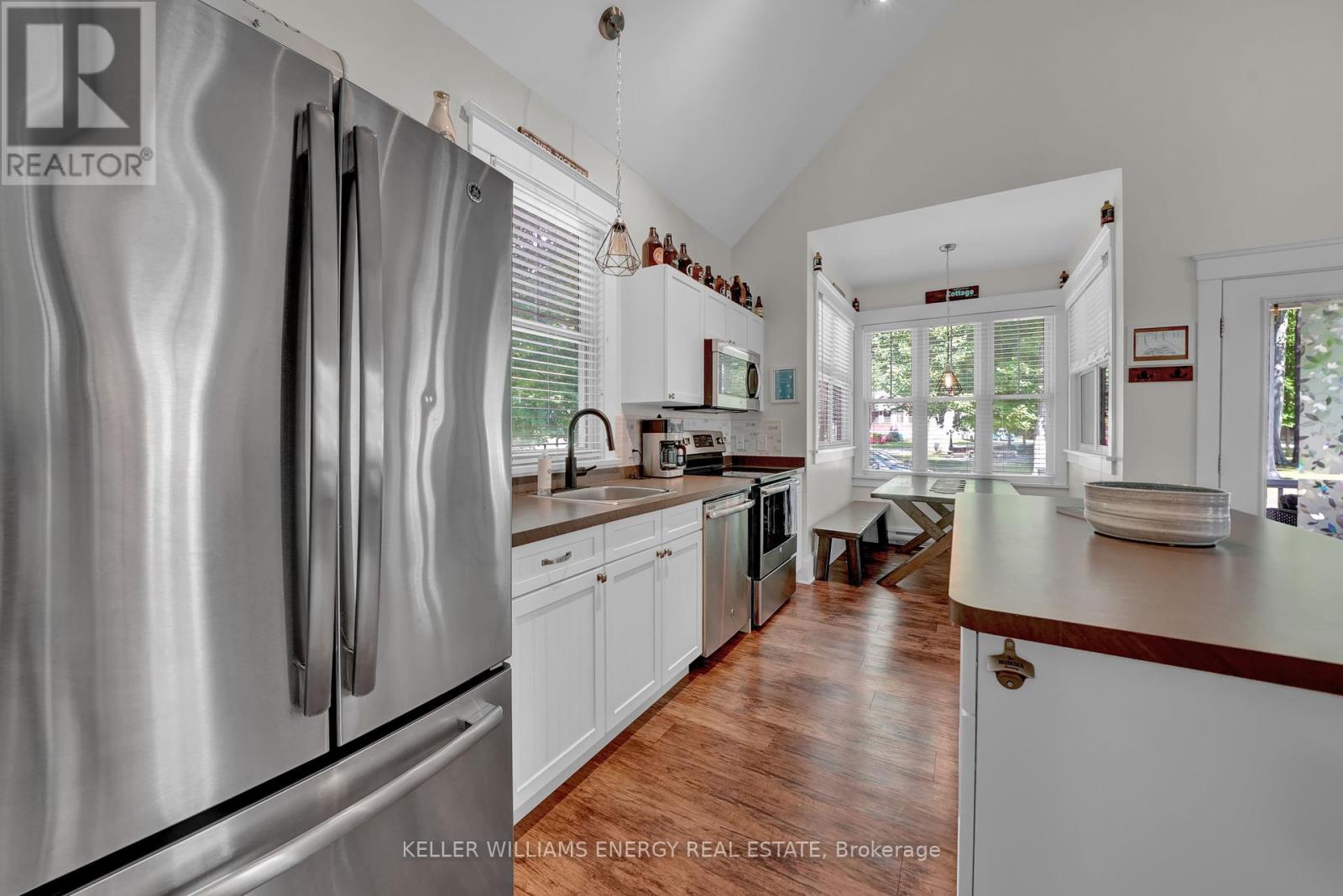 2 Pine Forest Lane, Prince Edward County, Ontario  K0K 1P0 - Photo 19 - X12369974