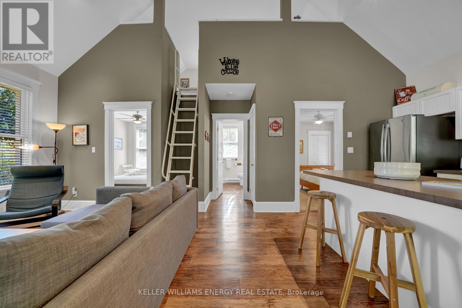 2 Pine Forest Lane, Prince Edward County, Ontario  K0K 1P0 - Photo 4 - X12369974